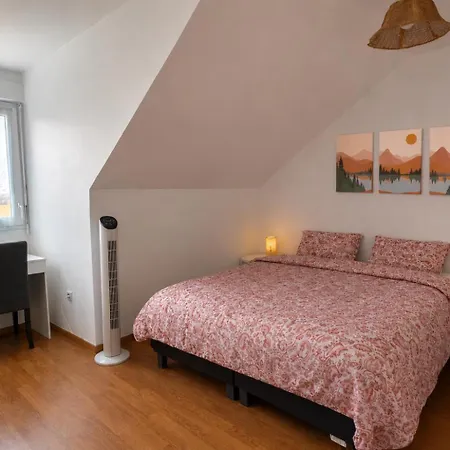 Apartamento Paris Premium Duplex *