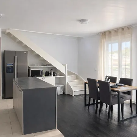 Paris Premium Duplex * שאנז סור-מרנה