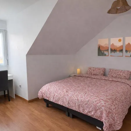 דירה Paris Premium Duplex *