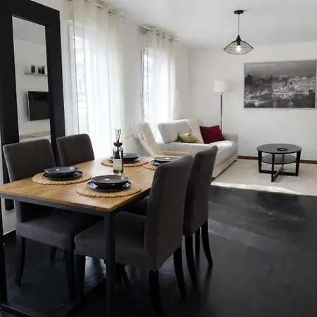 דירה Paris Premium Duplex